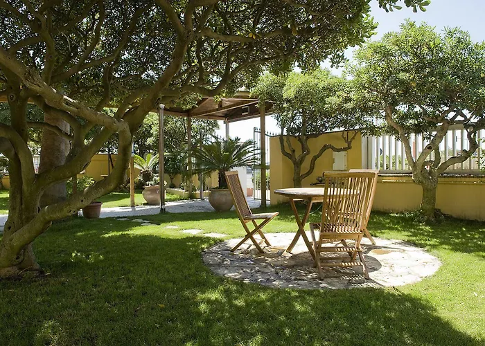 贝拉维斯塔依恋酒店 3*